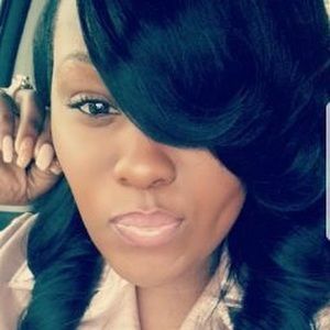 Meet your Posher, Rhochelle